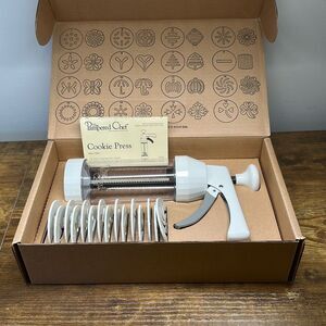 Pampered Chef Cookie Press 1525 Retired 16 Disks Designs